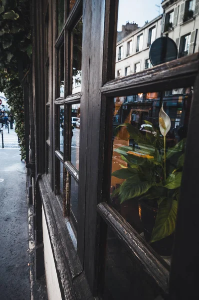 Belas vistas de Paris em perspectiva ao nascer do sol — Fotografia de Stock