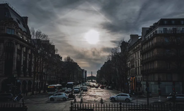 Pěkný výhled na Paříž při východu slunce — Stock fotografie