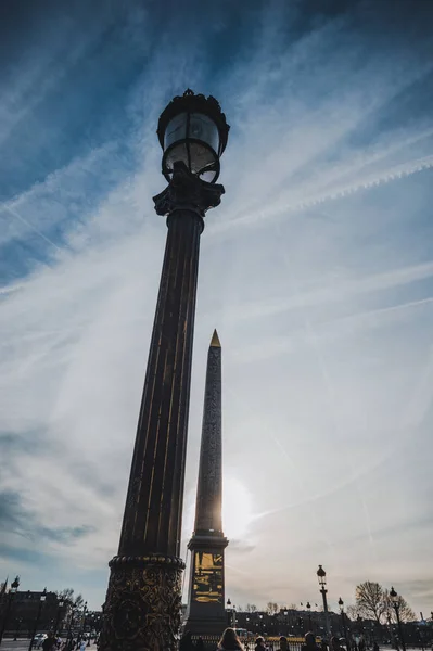 Nice views of Paris in perspective at sunrise — Stockfoto