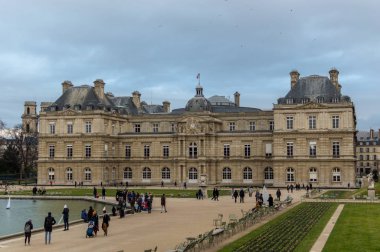 Gün batımında Paris 'in güzel manzarası