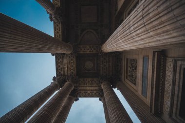 Gün batımında Paris 'in güzel manzarası