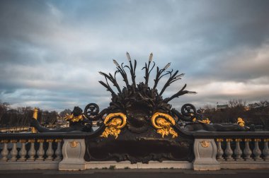 Güzel Paris manzarası ve sokakları.