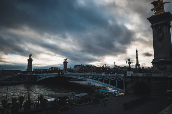 Güzel Paris manzarası ve sokakları. — Stok fotoğraf