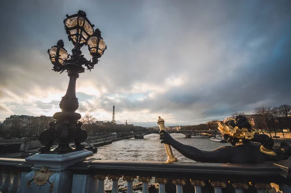 Pěkný výhled na Paříž a její ulice — Stock fotografie