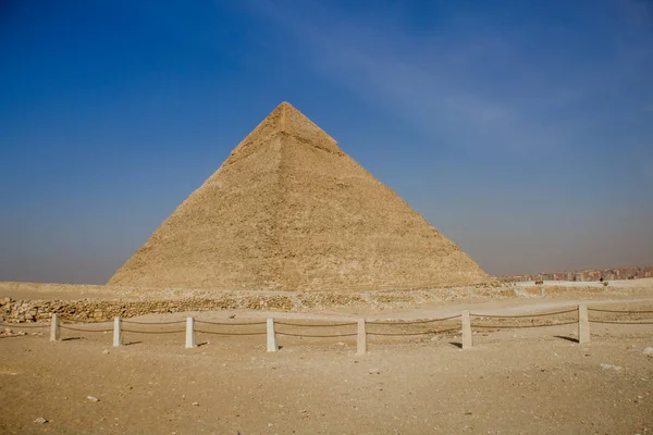 Pirámides Egipcias Contra Cielo —  Fotos de Stock