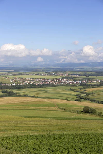 Clear green Landscape with little Village in summer Mountains Magura in Slovakia — Stock Photo, Image