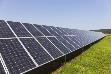 Çayır çiçekli yaz Solar Power Station 