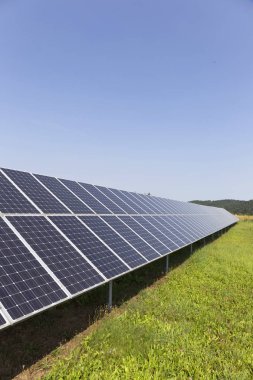 Solar Power Station yaz çayır 