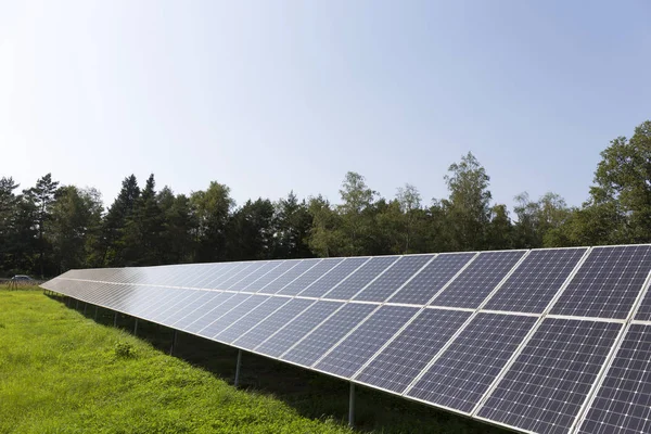 Solar Power Station yaz çayır 