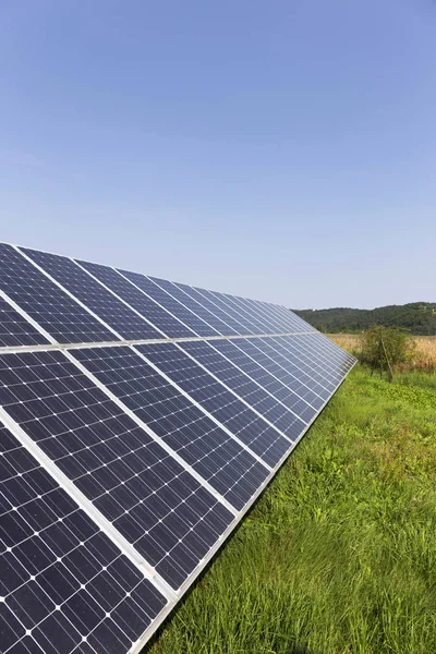 Solar Power Station yaz çayır 