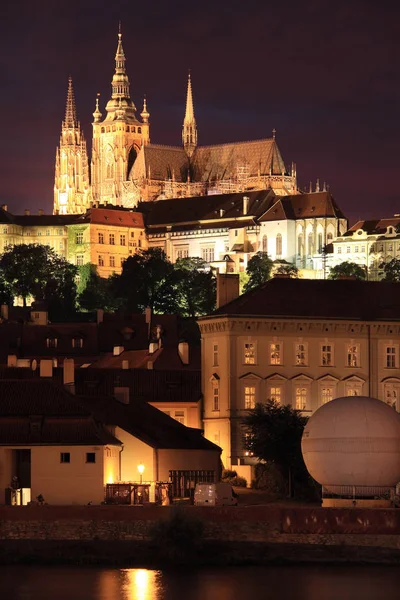 Night colorful Prague City above River Vltava, Czech Republic — Stock Photo, Image