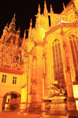 Gotik st. vitus Katedrali üzerinde gece, Çek Cumhuriyeti Prag Kalesi