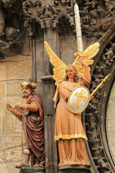 Détail de l'horloge astronomique médiévale historique à Prague sur la vieille mairie, République tchèque — Photo