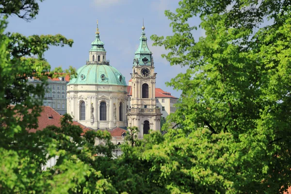 View on the Prague City with its signifiant Buildings, Czech Republic — Stock Photo, Image