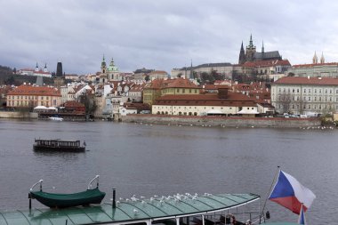 Prag Gotik Castle, Çek Cumhuriyeti görüntülemek
