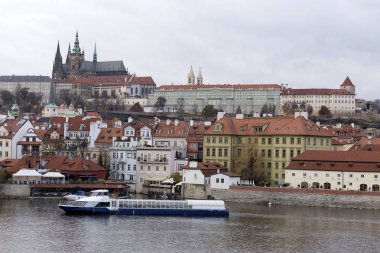 Prag Gotik Castle, Çek Cumhuriyeti görüntülemek