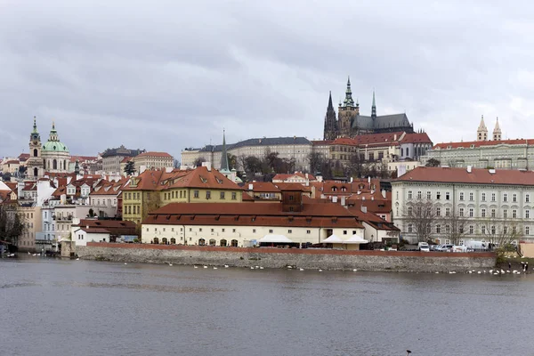 Zobacz Pradze Gotycki Zamek Republika Czeska — Zdjęcie stockowe