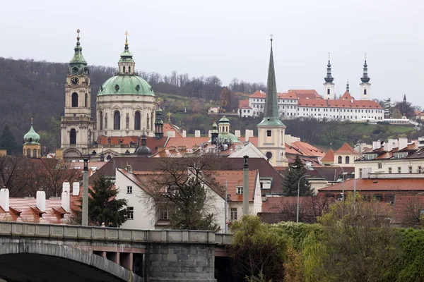 Vista Sobre Inverno Catedral São Nicolau Praga República Checa — Fotografia de Stock