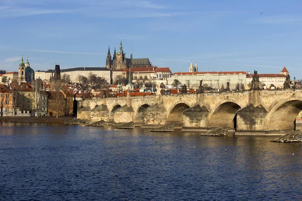 Vista Ciudad Praga Con Castillo Gótico República Checa —  Fotos de Stock