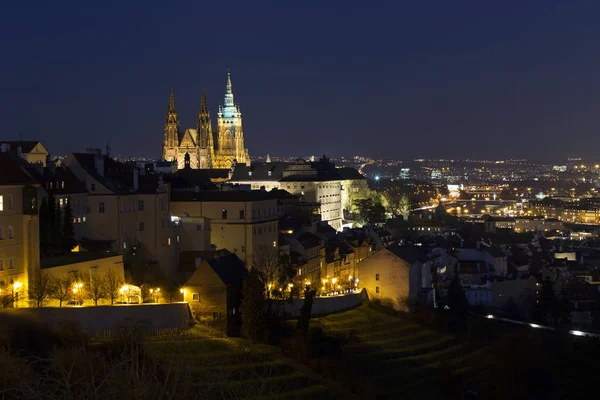 Зимняя Ночь Прага Город Готическим Замком Чехия — стоковое фото
