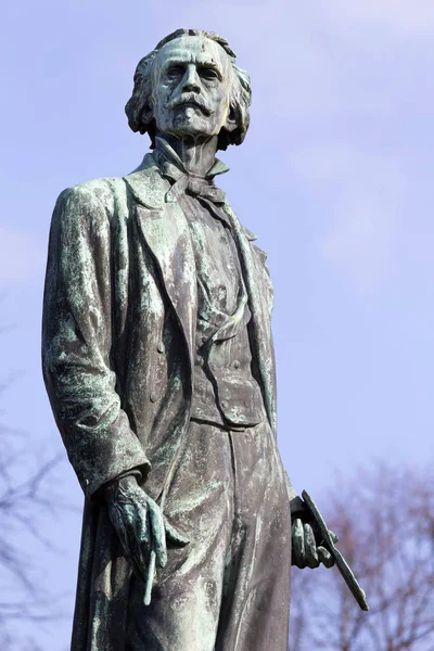 Statue Storkakemaleren Josef Manes Praha Tsjekkia – stockfoto