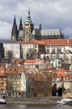 Yukarıda Nehri Vltava, Çek Cumhuriyeti Prag şehir görünümü