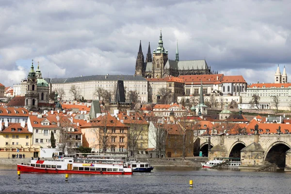 Pohled Město Praha Nad Řekou Vltavou Česká Republika — Stock fotografie