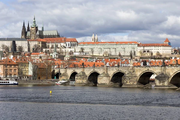 Uitzicht Stad Praag Boven Rivier Moldau Tsjechië — Stockfoto