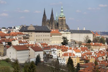 Bahar üzerinde görünümü üzerinde Nehri vltava, Çek Cumhuriyeti Prag şehir