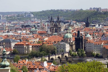 Bahar üzerinde görünümü üzerinde Nehri vltava, Çek Cumhuriyeti Prag şehir