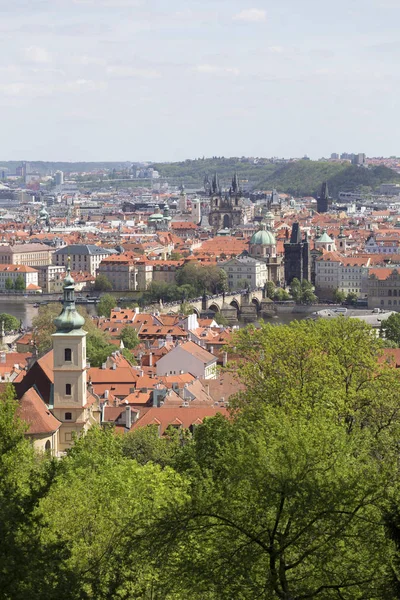 Pohled Jaře Praha Město Nad Řekou Vltavou Česká Republika — Stock fotografie