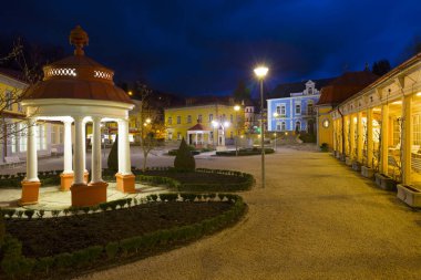 Kuzey Bohemya, Çek Cumhuriyeti 'nde Gece Spa Libverda' sı