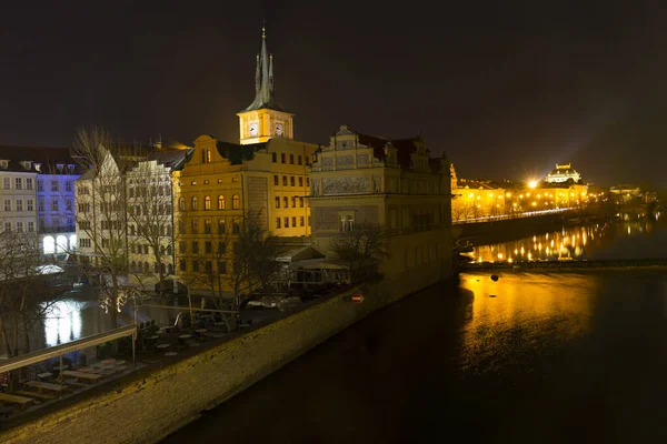 Noite Colorido Praga Cidade Velha Com Teatro Nacional Charles Bridge — Fotografia de Stock