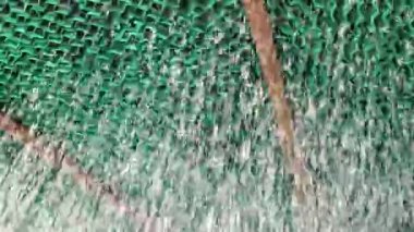 Soğutma Kulesi Temel İşlemi - Soğutma KulesiNin Aşağısı Püskürtülen Su.