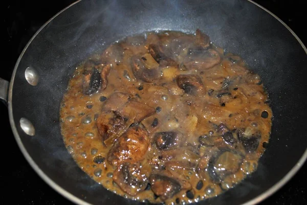 Sauteing Mushrooms Onions Frying Pan Oil Seasoning Steam — Stock Photo, Image