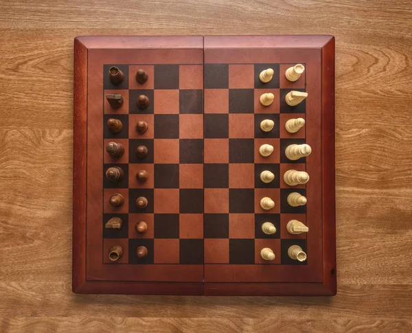 Blick von oben auf ein Schachbrett — Stockfoto