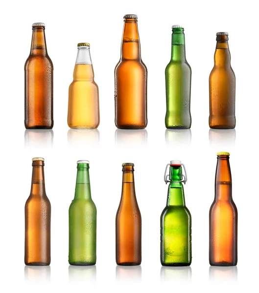 Kolekcja butelek piwa różnych — Zdjęcie stockowe