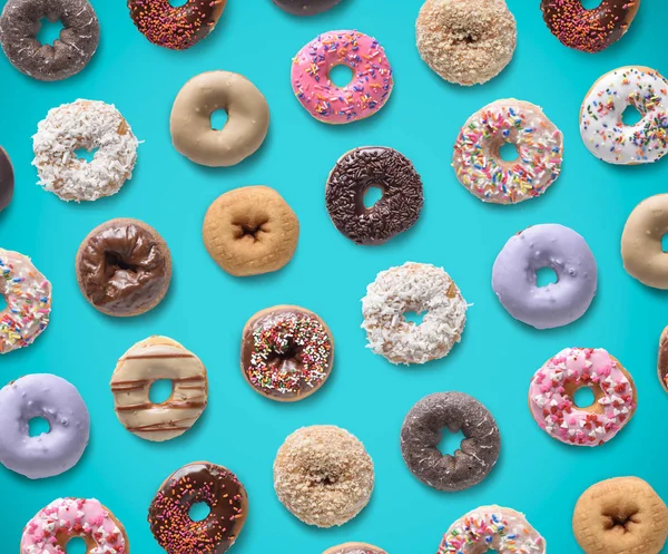 Set Van Geassorteerde Donuts Blauwe Achtergrond — Stockfoto