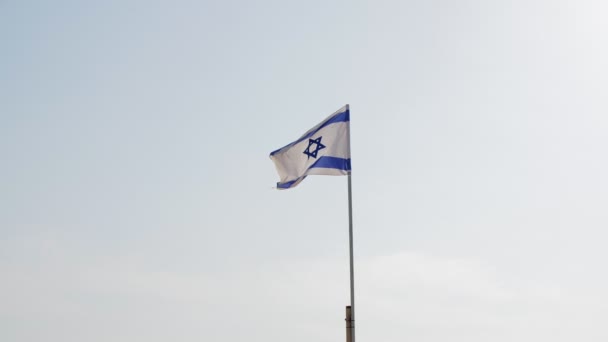 Flaga Izraela Flaga Izraela Mieście Tel Aviv Machanie Flagą Izraela — Wideo stockowe