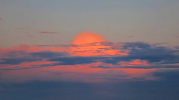 Unusual cloud sunset — Stock Photo, Image