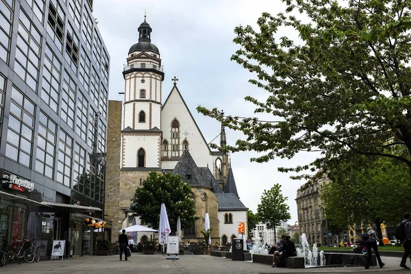 Thomaskirche St. Thomas Church em Leipzig, Alemanha. Maio de 2014 — Fotografia de Stock