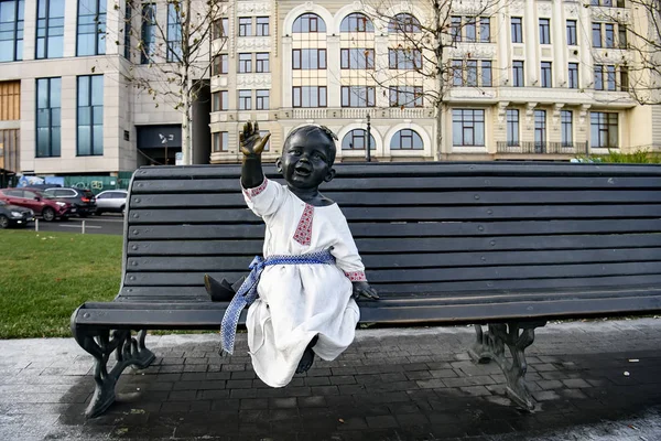 Children's monument to founders of Kyiv on Poshtova Square. Kyiv, Ukraine. December 2019 — Stock Photo, Image