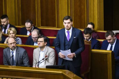 Ukrayna Başbakanı Oleksiy Goncharuk Ukrayna 'nın başkenti Kyiv' de düzenlenen Ukrayna Parlamentosu toplantısında