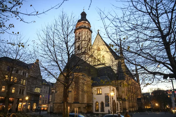 Thomaskirche Εκκλησία Του Αγίου Θωμά Βράδυ Φως Ηλιοβασίλεμα Λειψία Γερμανία — Φωτογραφία Αρχείου