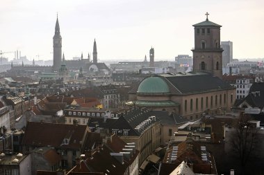 Round Tower RunDetarn 'ın tepesinden Kopenhag' ın havadan görüntüsü. Kopenhag, Danimarka. 