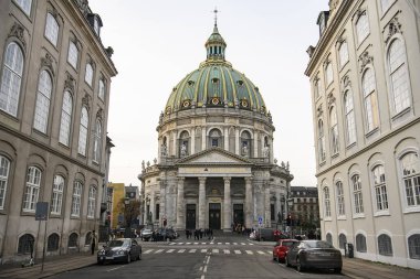 Frederiks Kirke Kilisesi ya da Kopenhag 'daki Mermer Kilise Marmorkirken, Danimarka. 