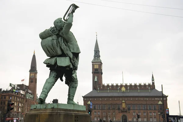 Private Soldier Little Hornblower Statue Bronze Monument Town Hall Square — Stock Photo, Image