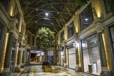 Tarihçi Jorcks Geçidi, Stroget ve Fiolstaede arasında Kopenhag, Danimarka