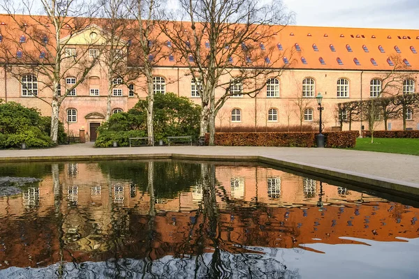 Dedektif Bibliotek Kopenhag, Danimarka 'da. 