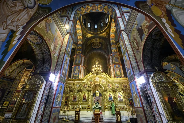 Interior Catedral Cúpula Dorada San Miguel Con Altar Fragmentos Frescos —  Fotos de Stock